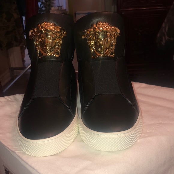 Brand new 100% authentic Versace high tops - Picture 5 of 8